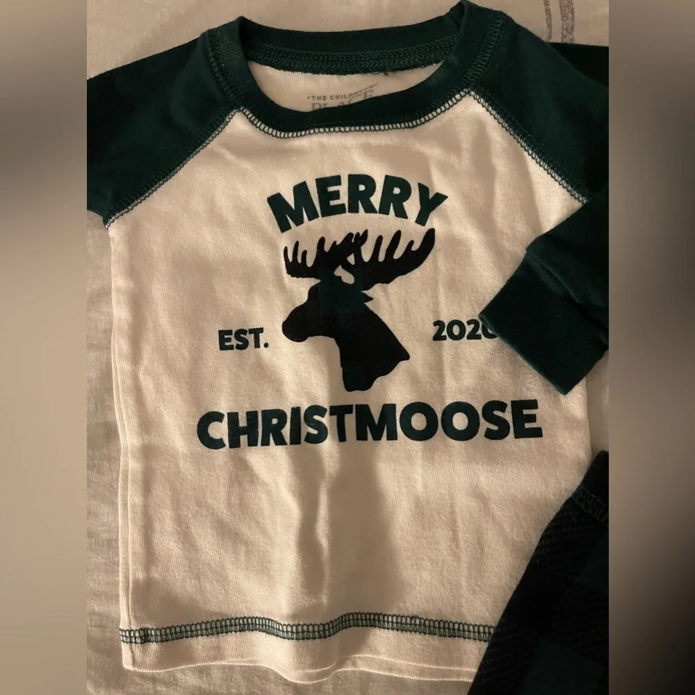 The Childrens Place christmas pjs